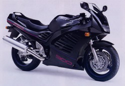 Suzuki RF 900R 1994